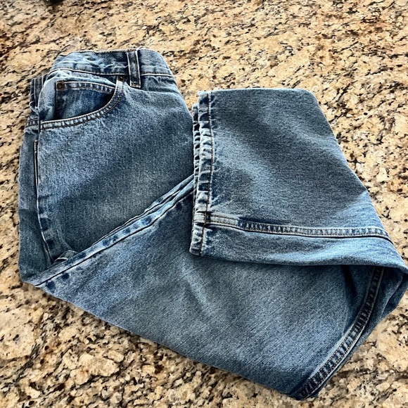 Arizona Jean Company Other - 🔥SALE🔥 Arizona Jeans 16 Husky Loose Fitting Robusto